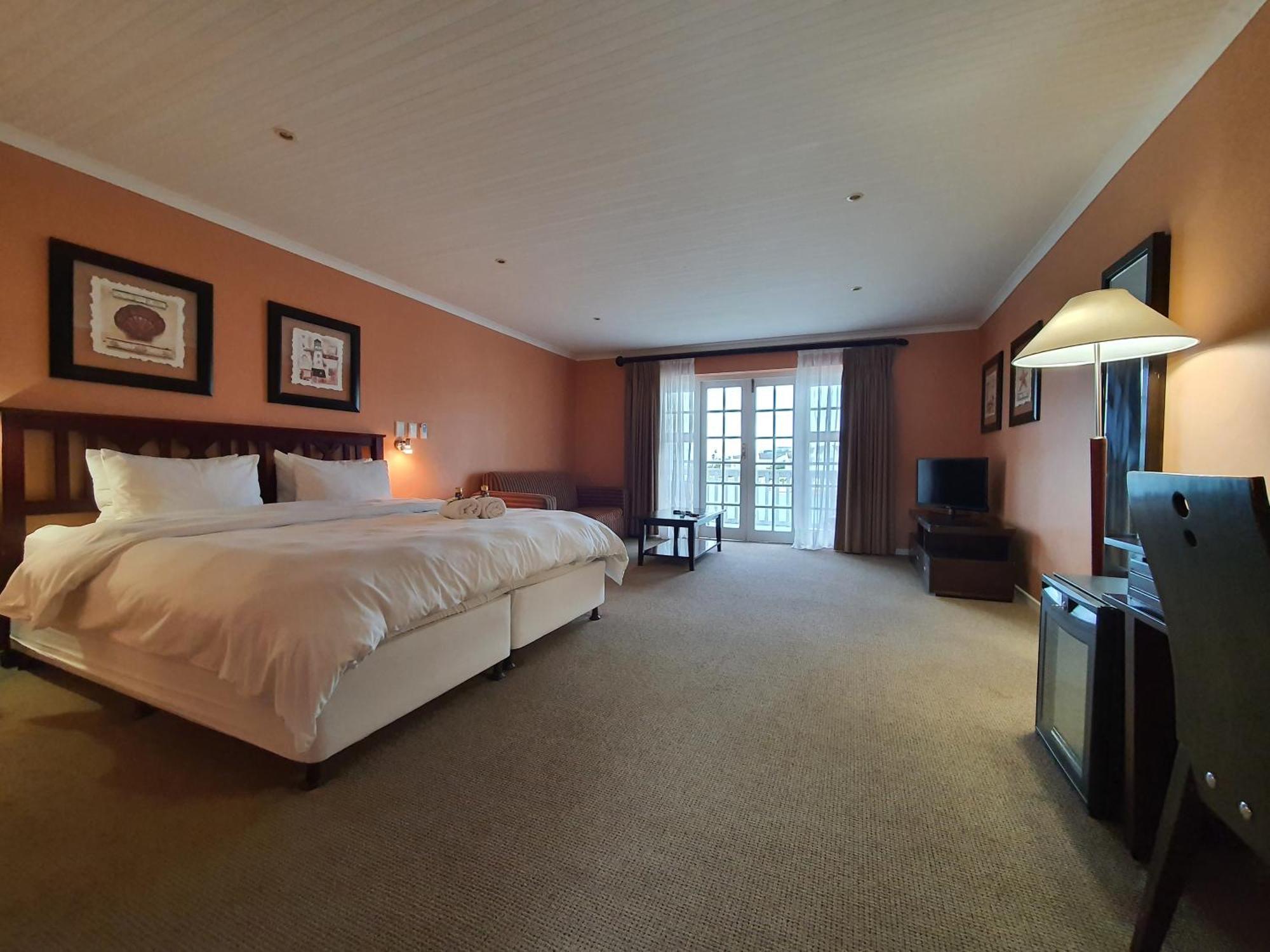 The Halyards Hotel & Spa Port Alfred Exterior photo